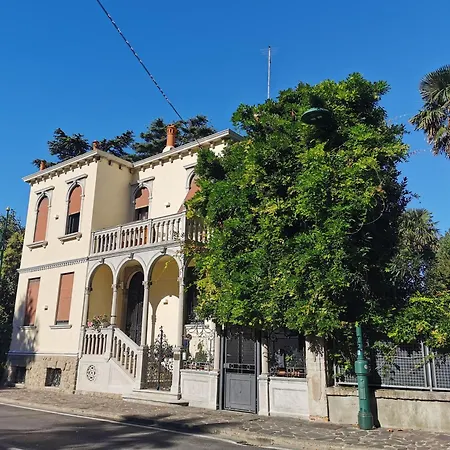 Vendégház L'antico Lido Venice *